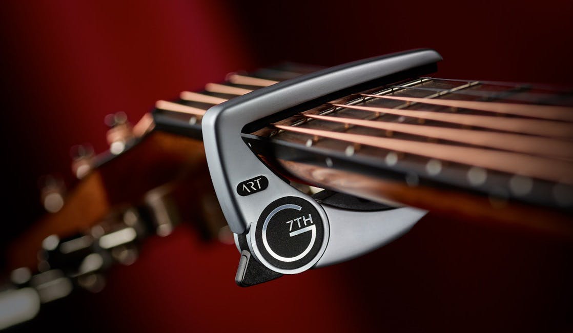 G7th Performance 3 Steel String Guitar Capo in Silver in stock - Image 1