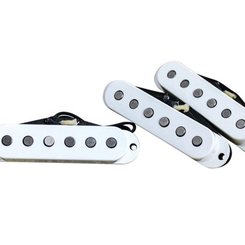 Monty's Guitars '62 Stratocaster Parchment Pickup Set in stock